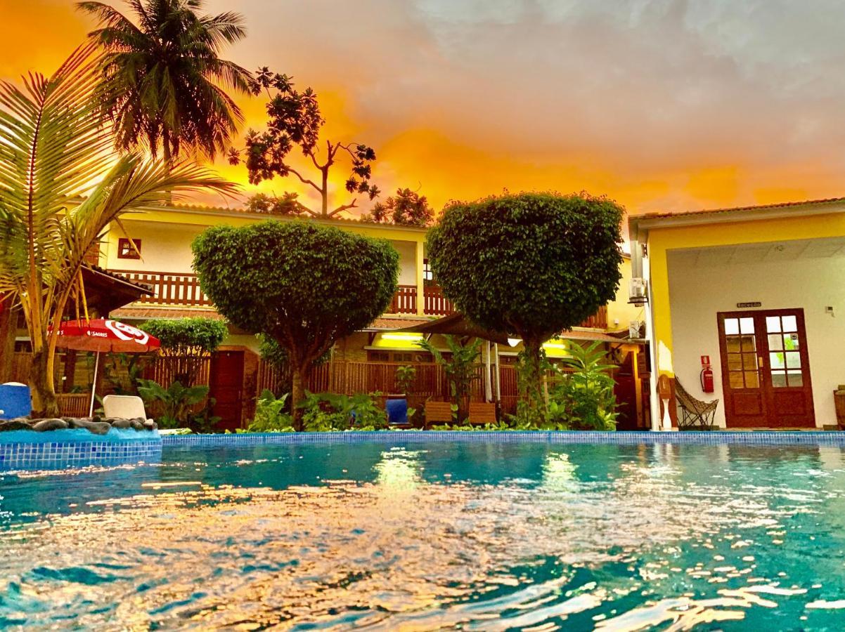 Sao Pedro Guesthouse ساو تومي المظهر الخارجي الصورة
