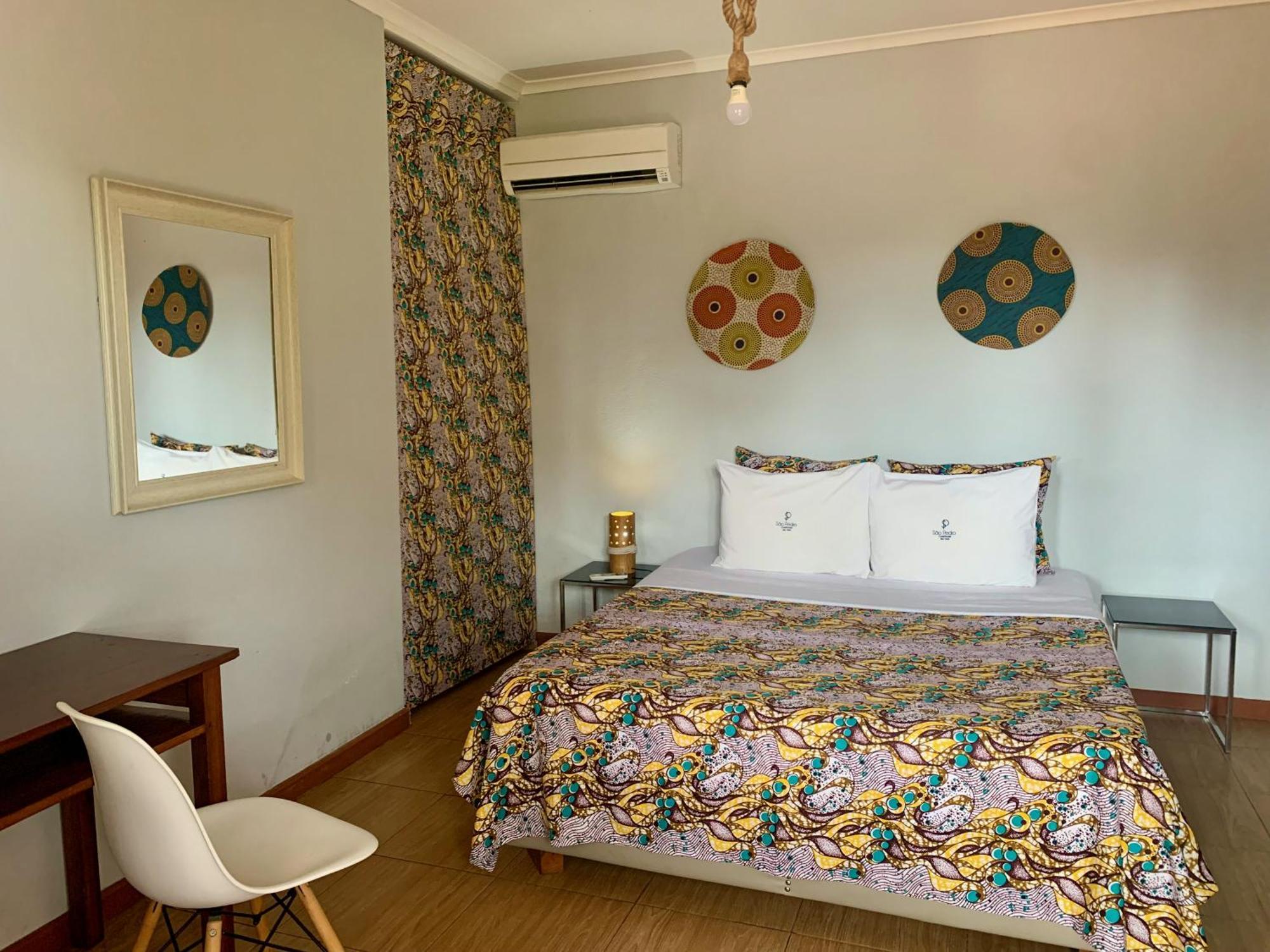 Sao Pedro Guesthouse ساو تومي المظهر الخارجي الصورة