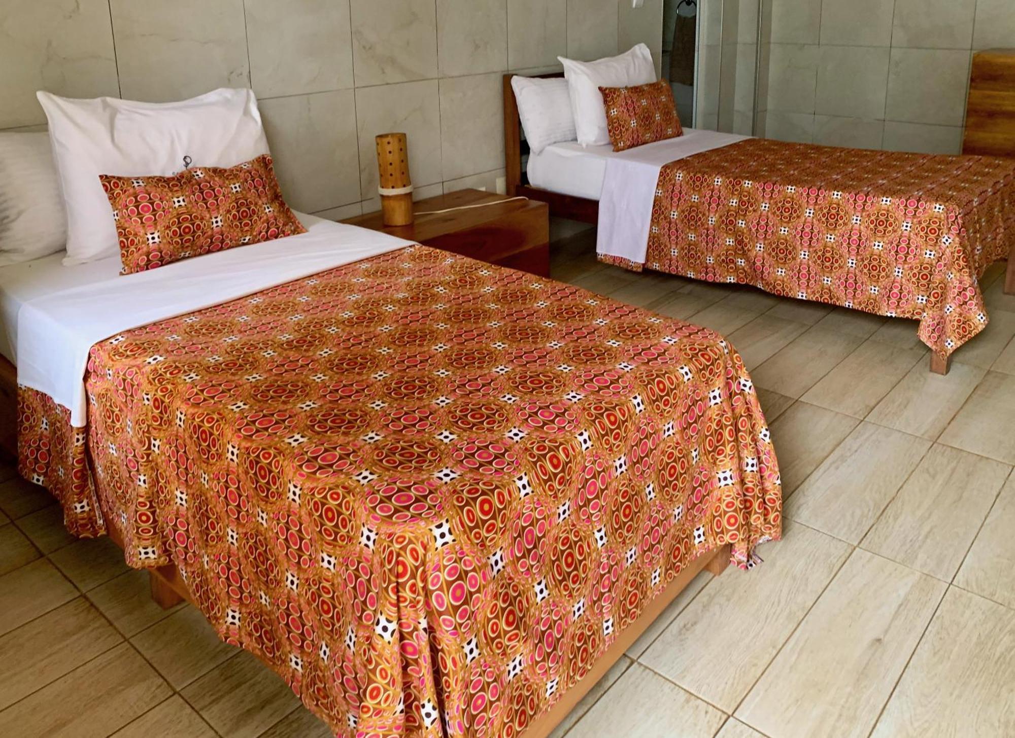 Sao Pedro Guesthouse ساو تومي المظهر الخارجي الصورة